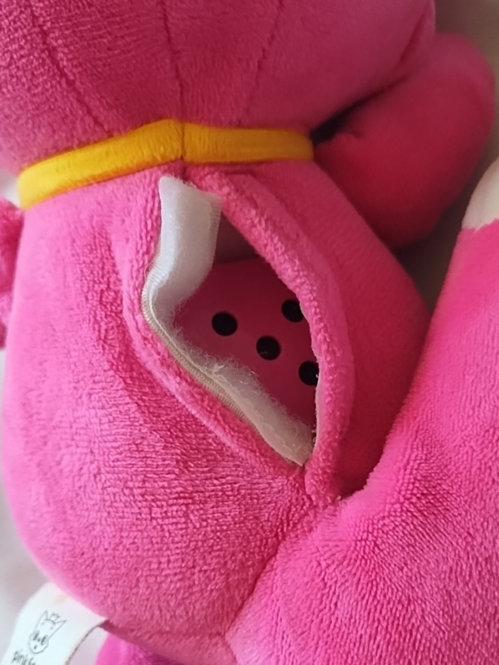 Pink Fong Medium Singing Plush - Picture 4 of 5